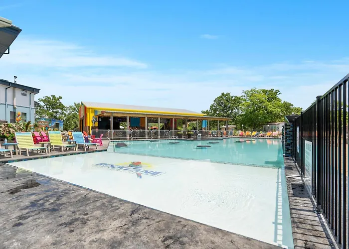 Rock Lane Resort & Marina